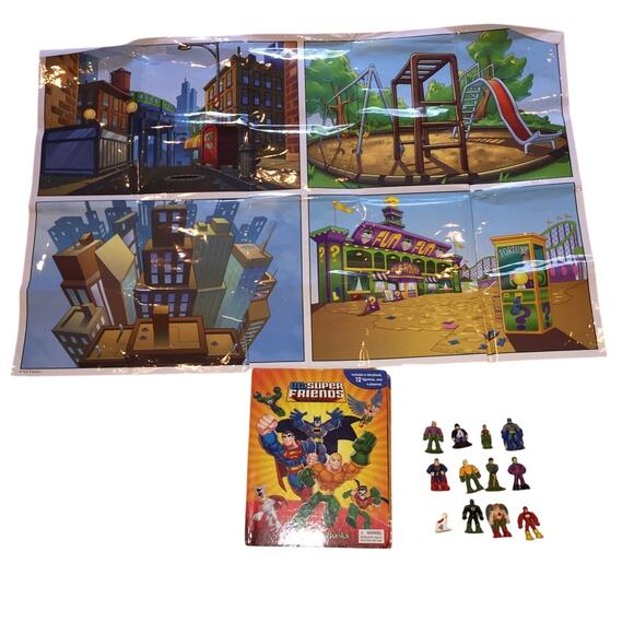 DC Comics Super Friends Hero My Busy Book 12 Mini Action Figures - Picture 1 of 6